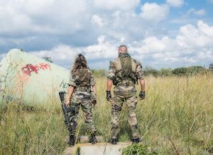 Pantalon militaire femme : comparatif et guide des meilleurs du marché