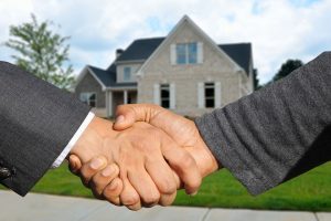 Devenir agent immobilier sans diplôme : comment faire ?