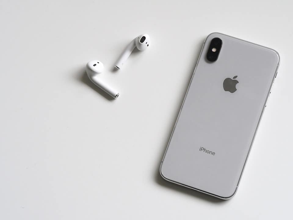 Apple : les précommandes de l’iPhone XR sont proches