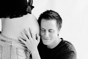 People enceinte : découvrez des stars qui ont dévoilé leur baby bump