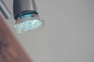 Comparatif complet des meilleures ampoules connectées : Test et avis de notre rédaction