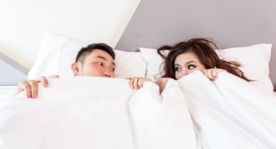 Comment exciter un homme : quelques astuces et conseils