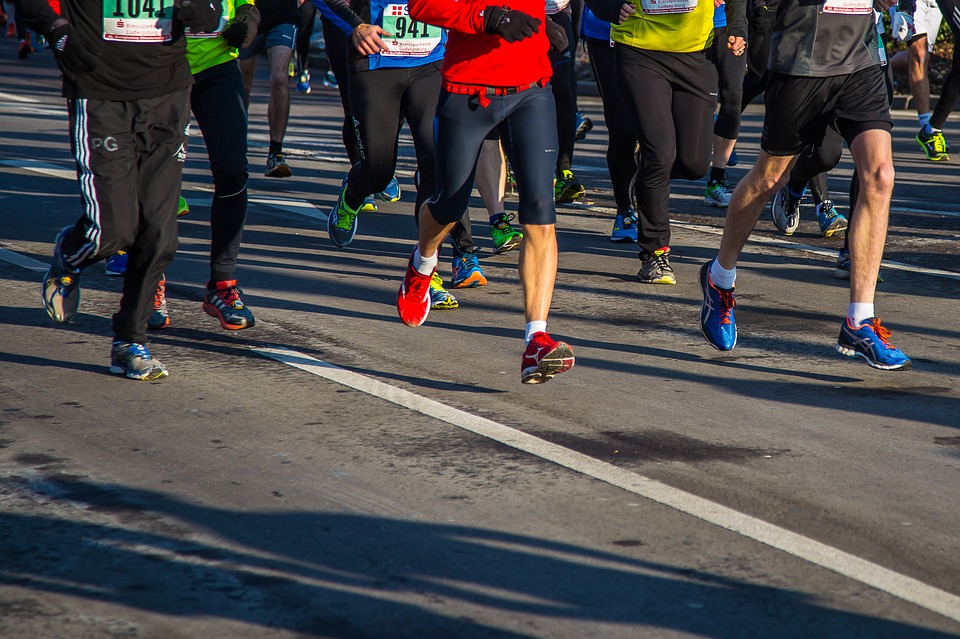 Que manger avant le sport : les bonnes habitudes à adopter