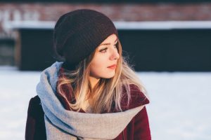 Quelle différence peut exister entre un bonnet cachemire pour femme et pour homme ?