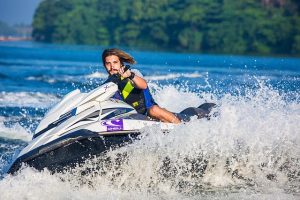 Location jet ski Fréjus : Quels sont les tarifs de location de jet ski ?