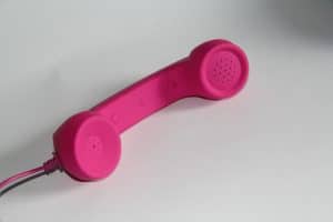 Quel est le salaire d’une hôtesse au téléphone rose ?