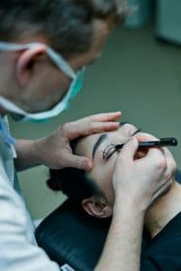 Quels sont les meilleurs cabinets de chirurgie esthétique sur paris pour une chirurgie reconstructrice ?