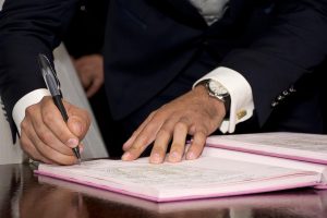 Comment faire la demande de renouvellement des voeux de mariage en mairie ?
