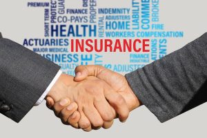 Comment souscrire à une assurance auto sans avance d’argent ?