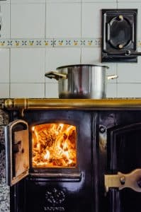 Quel est le meilleur poêle à granule étanche avec un kit ventouse ?