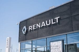 Comment se passe la reprise d’une voiture de plus de 10 ans chez Renault occasion ?