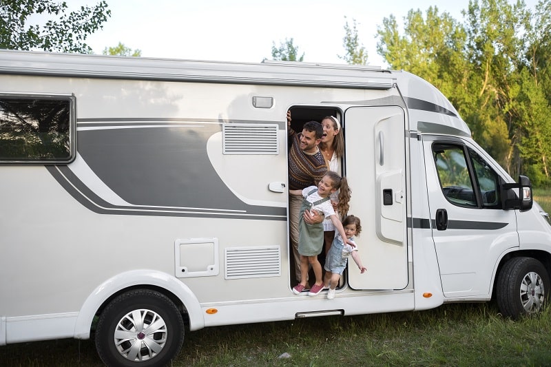 Particulier ou professionnel : où louer un camping-car pour la famille ?