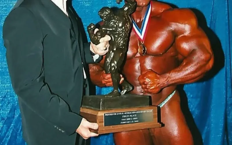 La mesure exacte de la taille d Arnold Schwarzenegger au sommet de sa forme