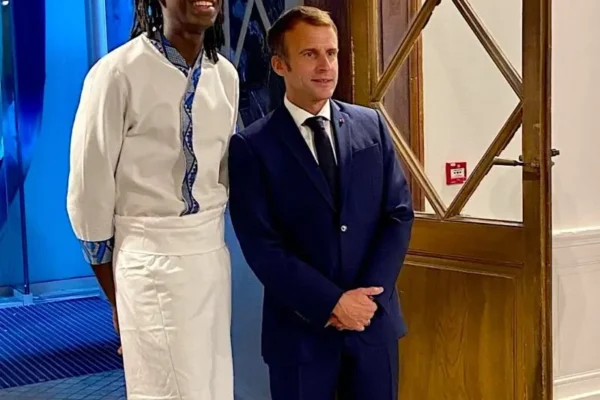 Mory Sacko taille et infos clés sur le chef qui impressionne autant par sa cuisine