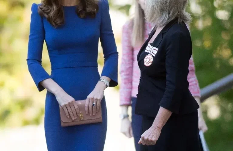 Quelle est la taille de Kate Middleton ?